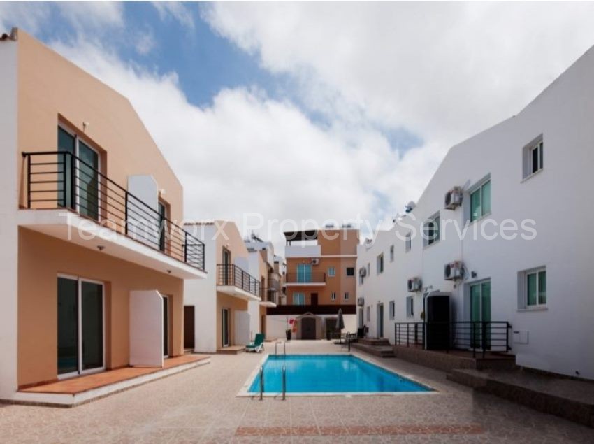 2 Bedroom Townhouse For Sale In Peyia, Paphos